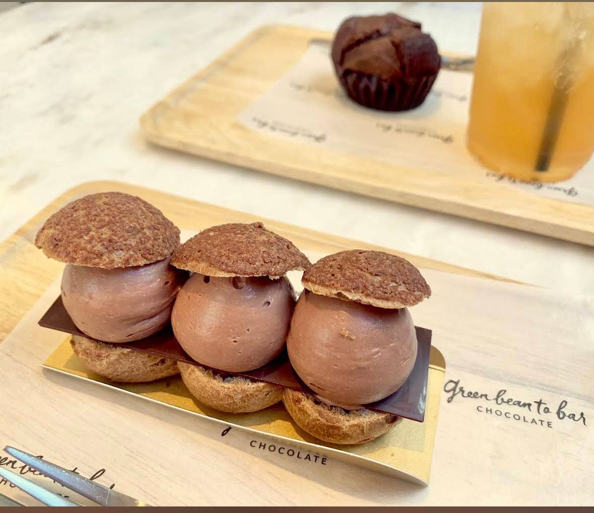 green bean to bar CHOCOLATE 초콜릿 진열대