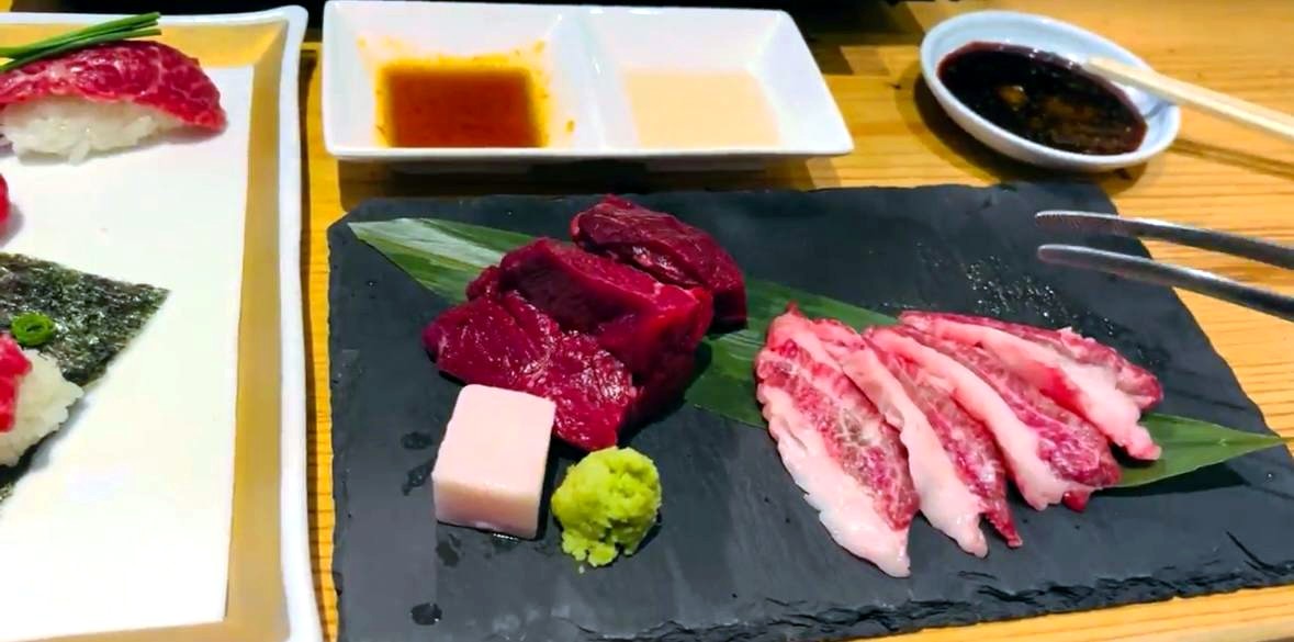스가노야의 말고기 사시미